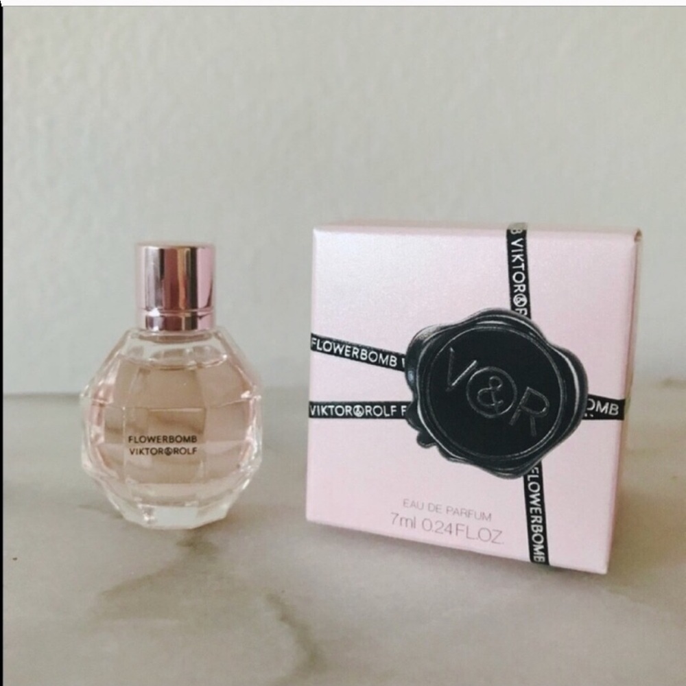 Viktor&Rolf Flowerbomb 7 ml